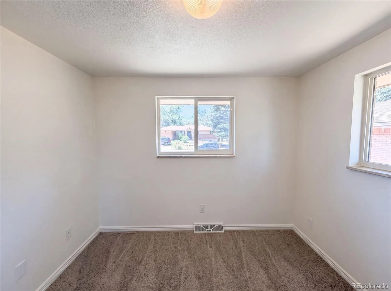 774 Urban Street Golden CO 80401 | MLS #REC3081509 08202026022820 1600 11