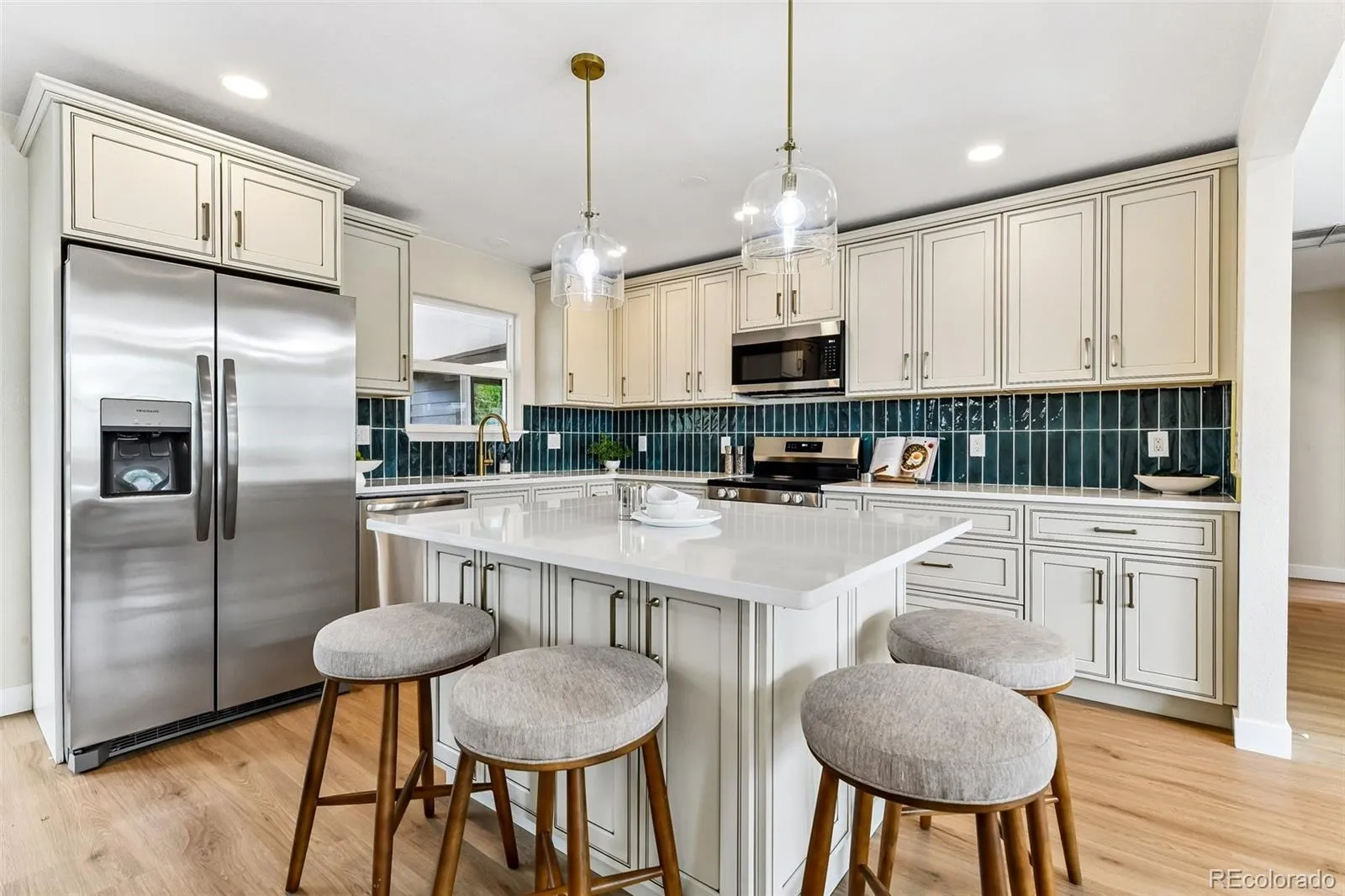 8903 S Balsam Street Littleton CO 80128 MLS #REC3082165 05202026194405 1600 4