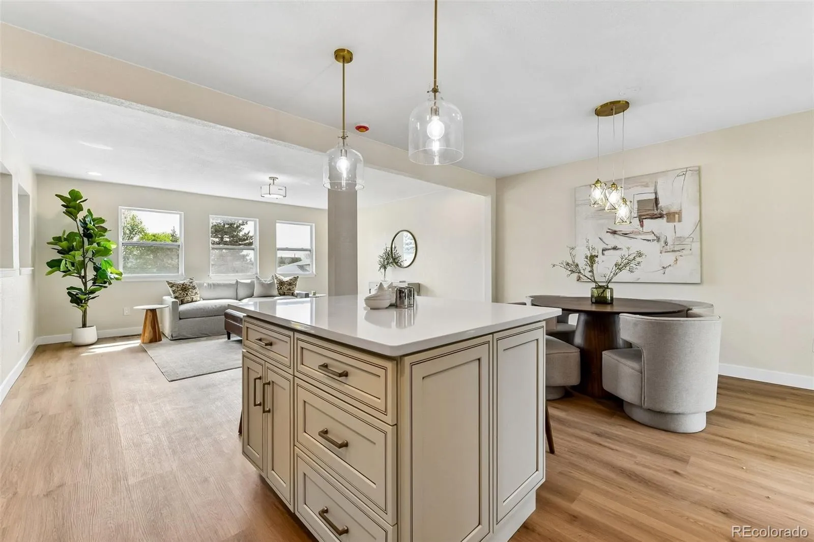 8903 S Balsam Street Littleton CO 80128 MLS #REC3082165 05202026194405 1600 6