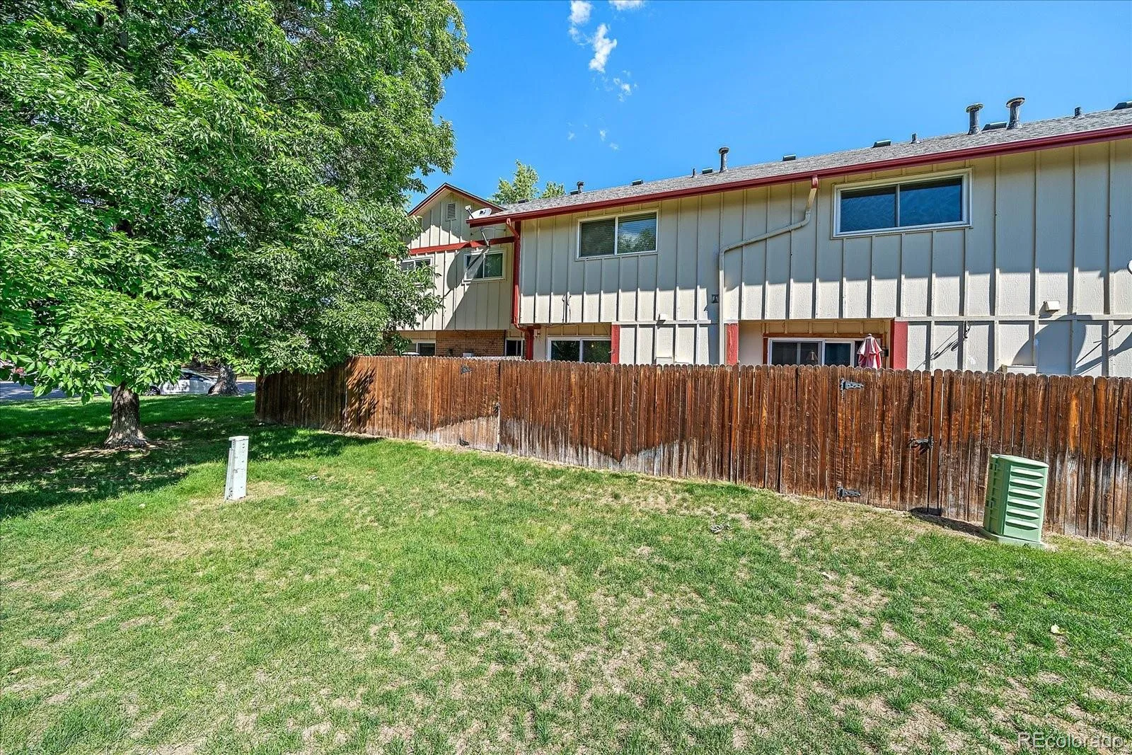 7404 S Zephyr Court Littleton CO 80128 | MLS #REC3082700 06162026172136 1600 32