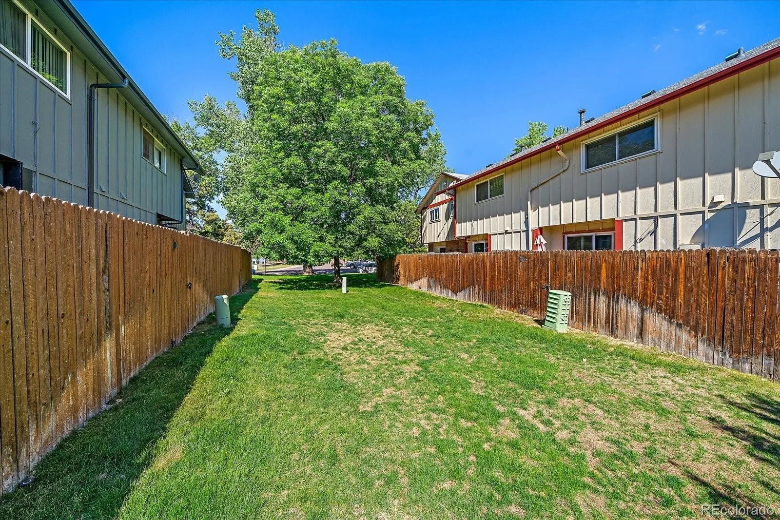 7404 S Zephyr Court Littleton CO 80128 | MLS #REC3082700 06162026172136 1600 33