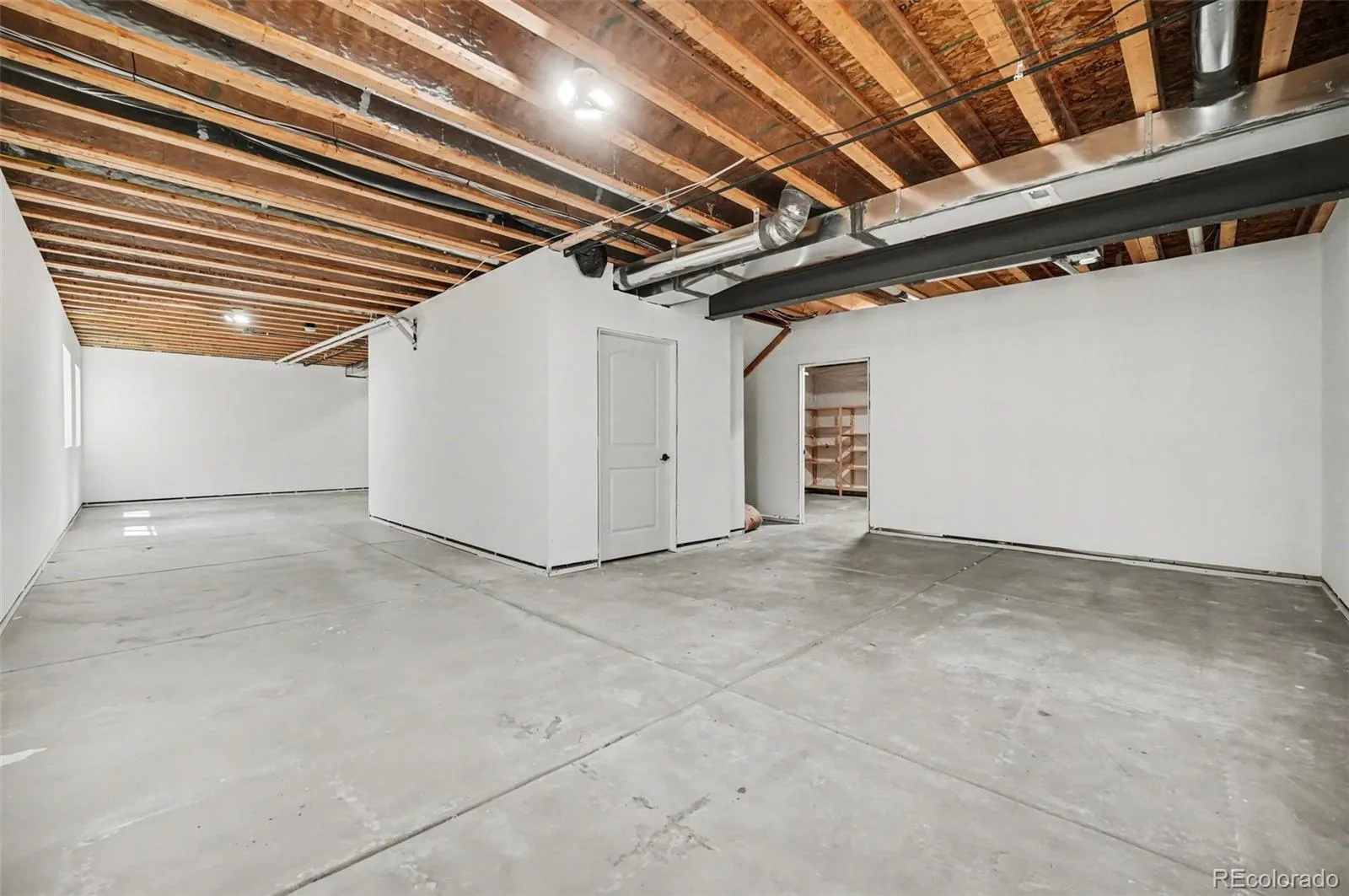 17880 W 95th Place Arvada CO 80007 MLS #REC3082776 04282026163419 1600 30