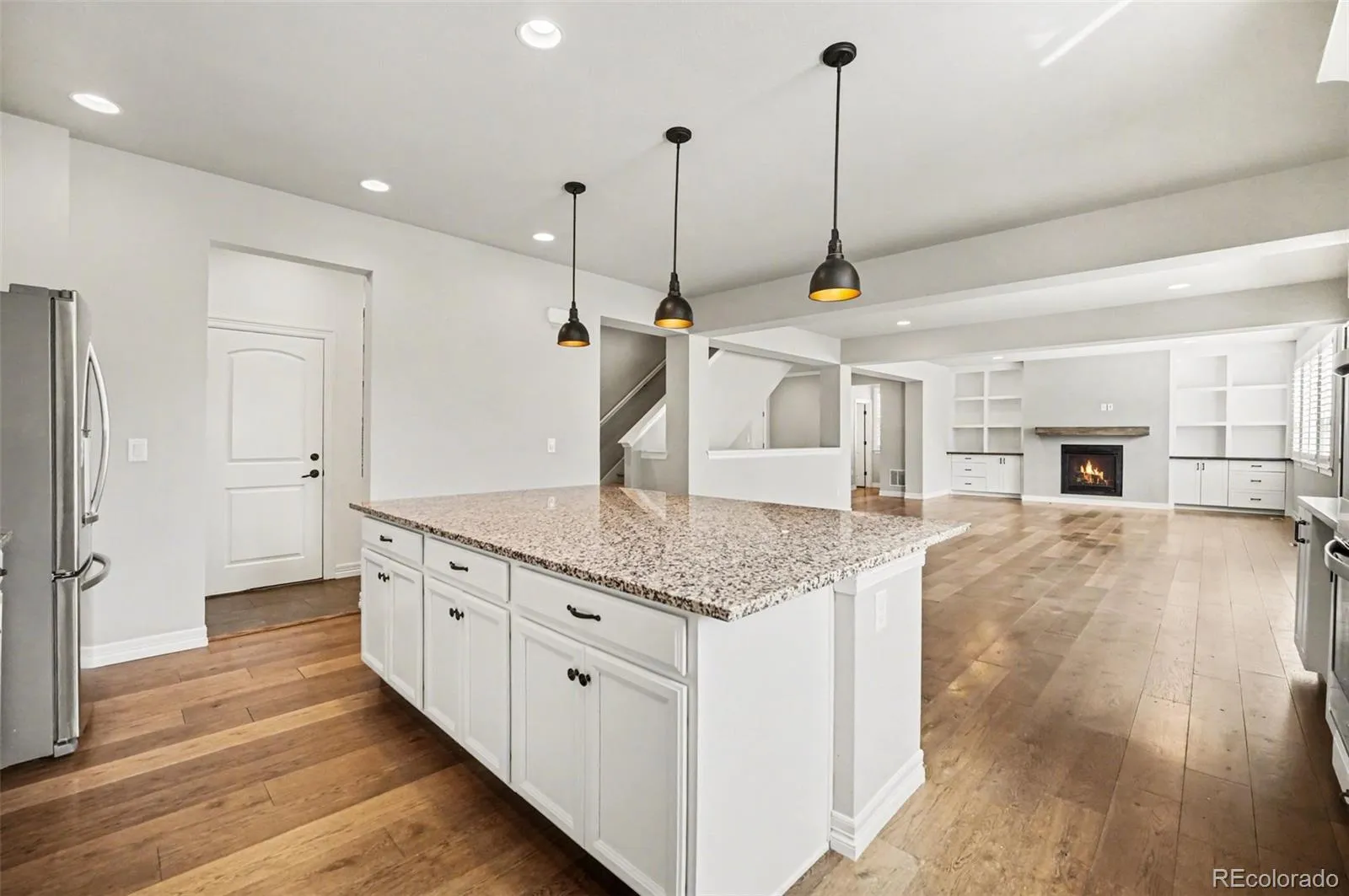 17880 W 95th Place Arvada CO 80007 MLS #REC3082776 04282026163419 1600 9