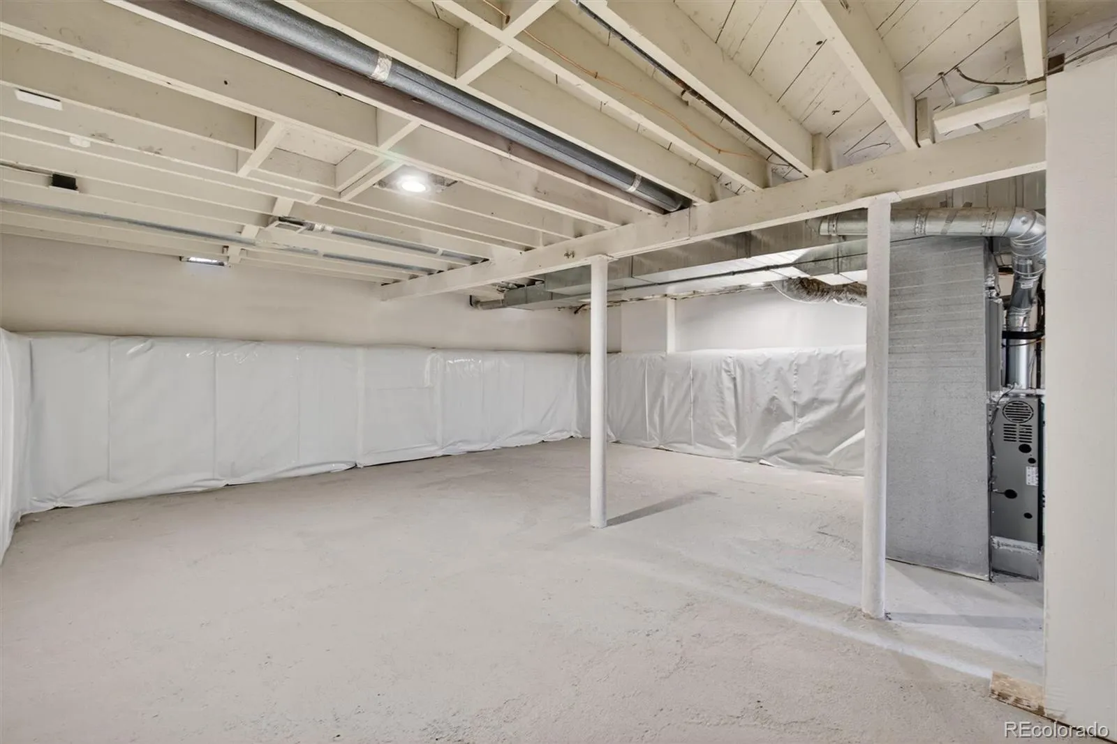 1890 S Wyandot Street Denver CO 80223 MLS #REC3083726 05112026183710 1600 33