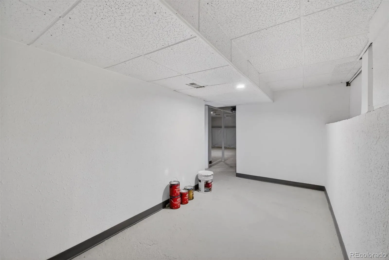 1890 S Wyandot Street Denver CO 80223 MLS #REC3083726 05112026183710 1600 34