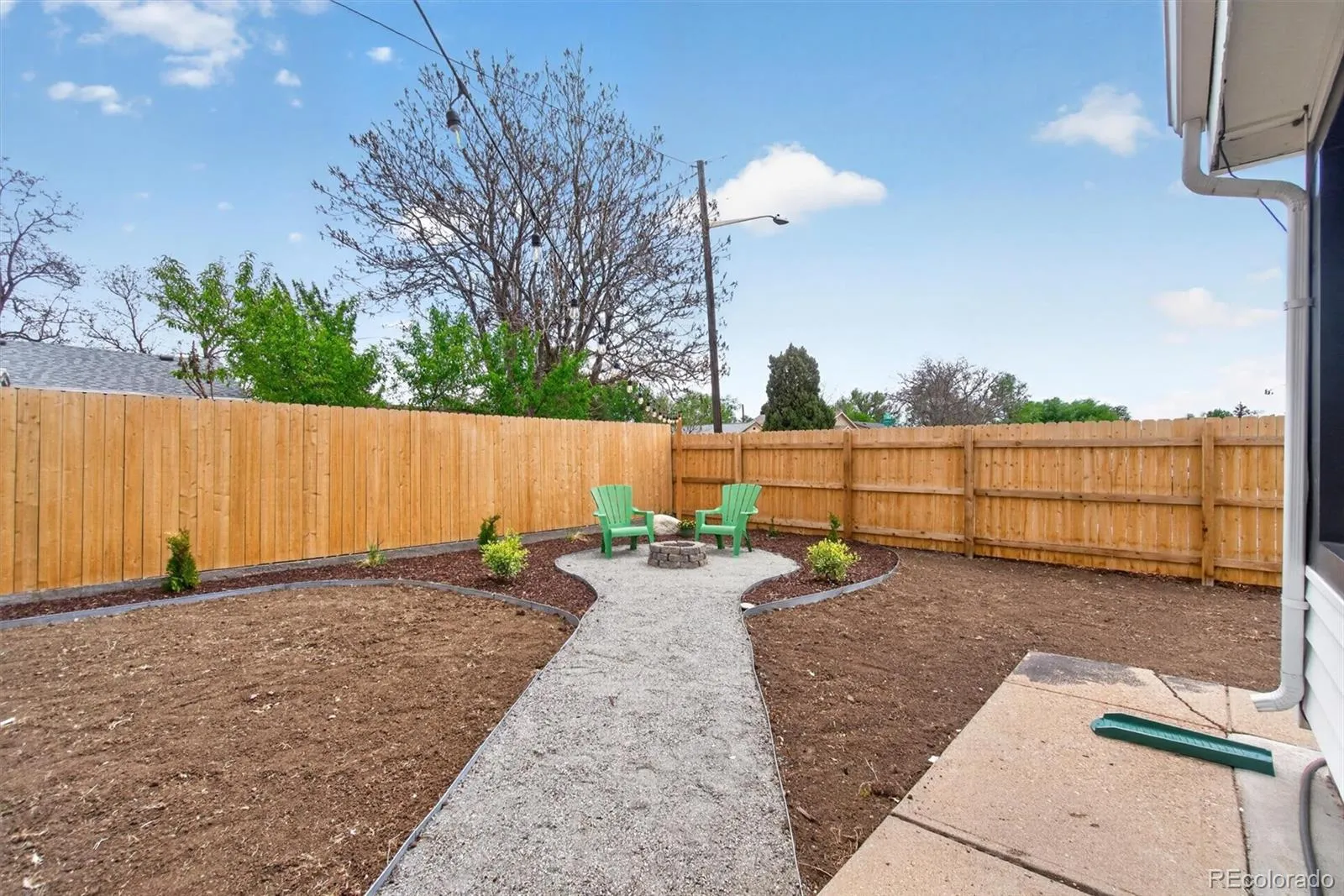 1890 S Wyandot Street Denver CO 80223 MLS #REC3083726 05112026183710 1600 37