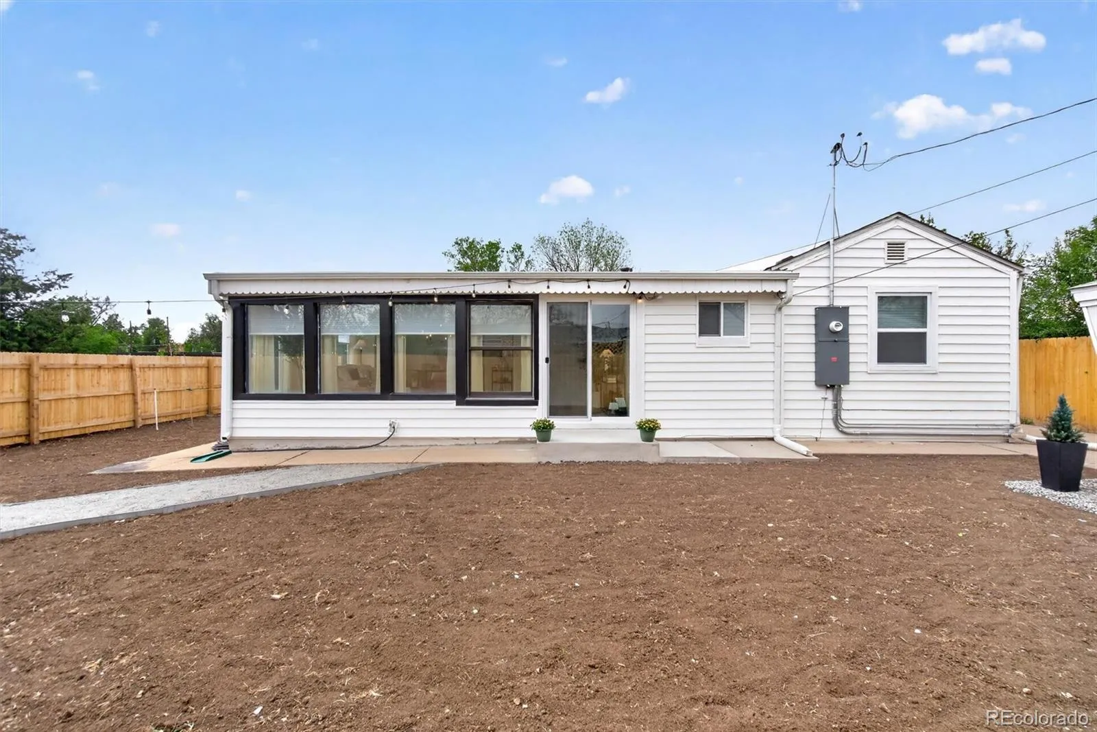 1890 S Wyandot Street Denver CO 80223 MLS #REC3083726 05112026183710 1600 39