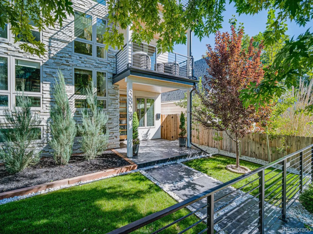 04202026165058 1200 1