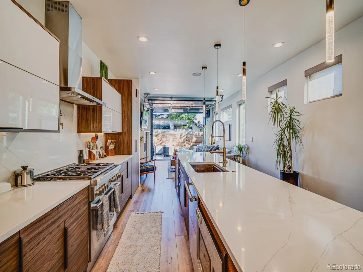 04202026165058 1200 14