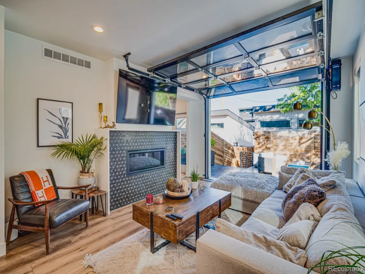 04202026165058 1200 17