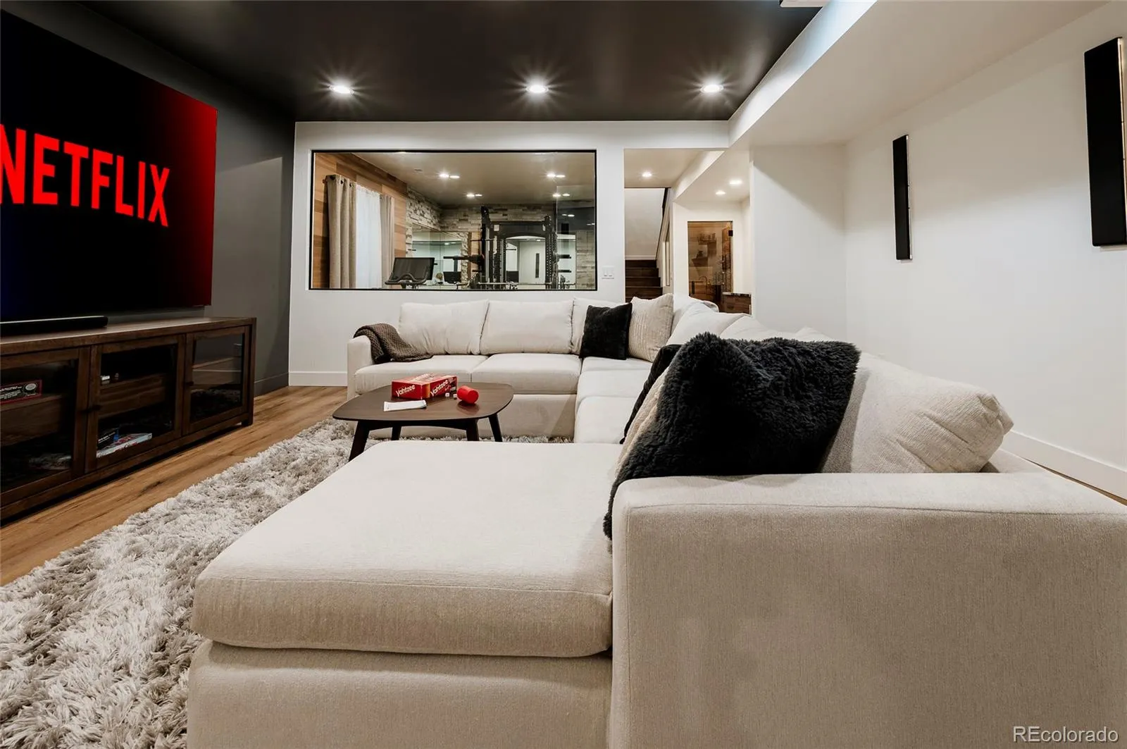 04202026165058 1600 32