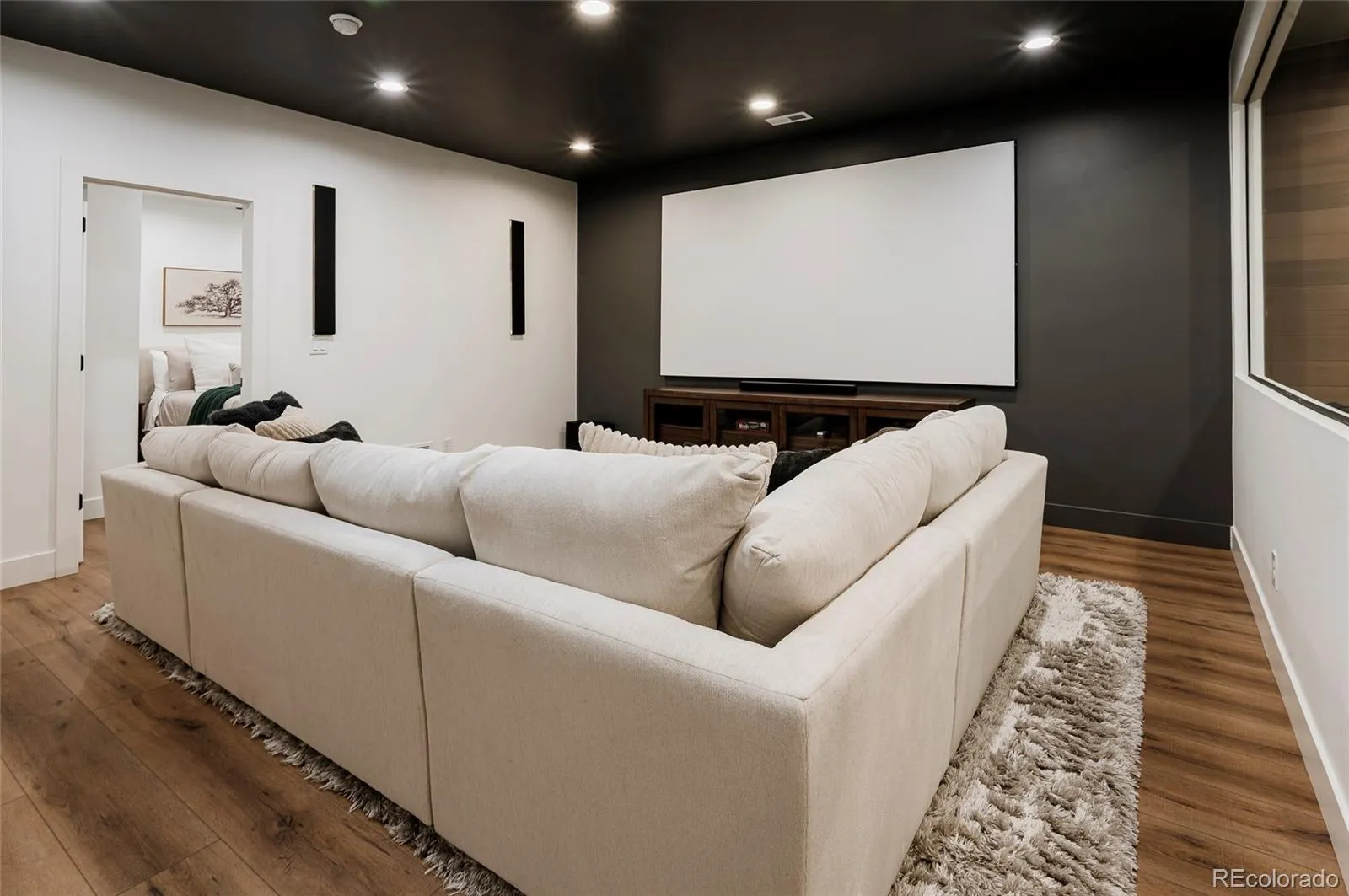 04202026165058 1600 34