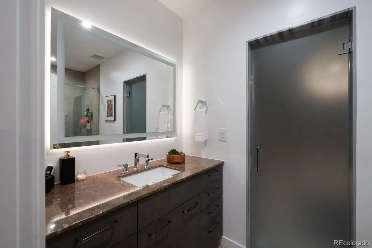 1375 S Elizabeth Street Denver CO 80210 | MLS #REC3089184 07172026213227 1200 31