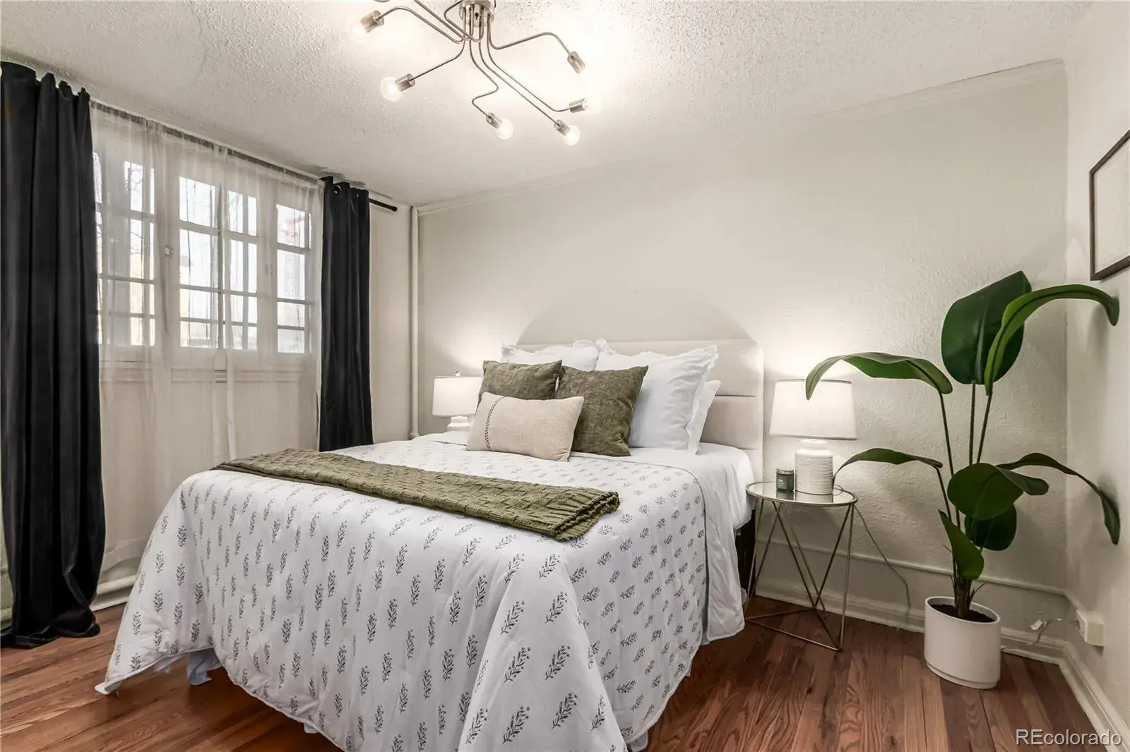 1024 E 14th Avenue #11 Denver CO 80218 MLS #REC3089900 12032025003145 1600 13