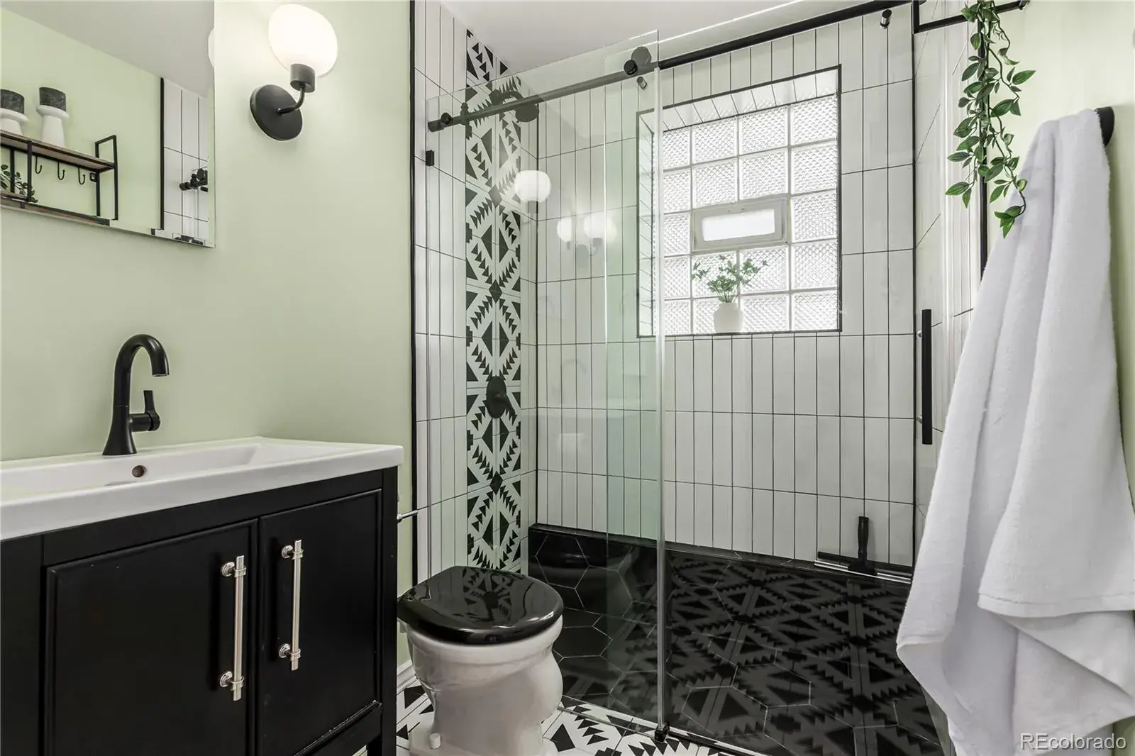 1024 E 14th Avenue #11 Denver CO 80218 MLS #REC3089900 12032025003145 1600 19