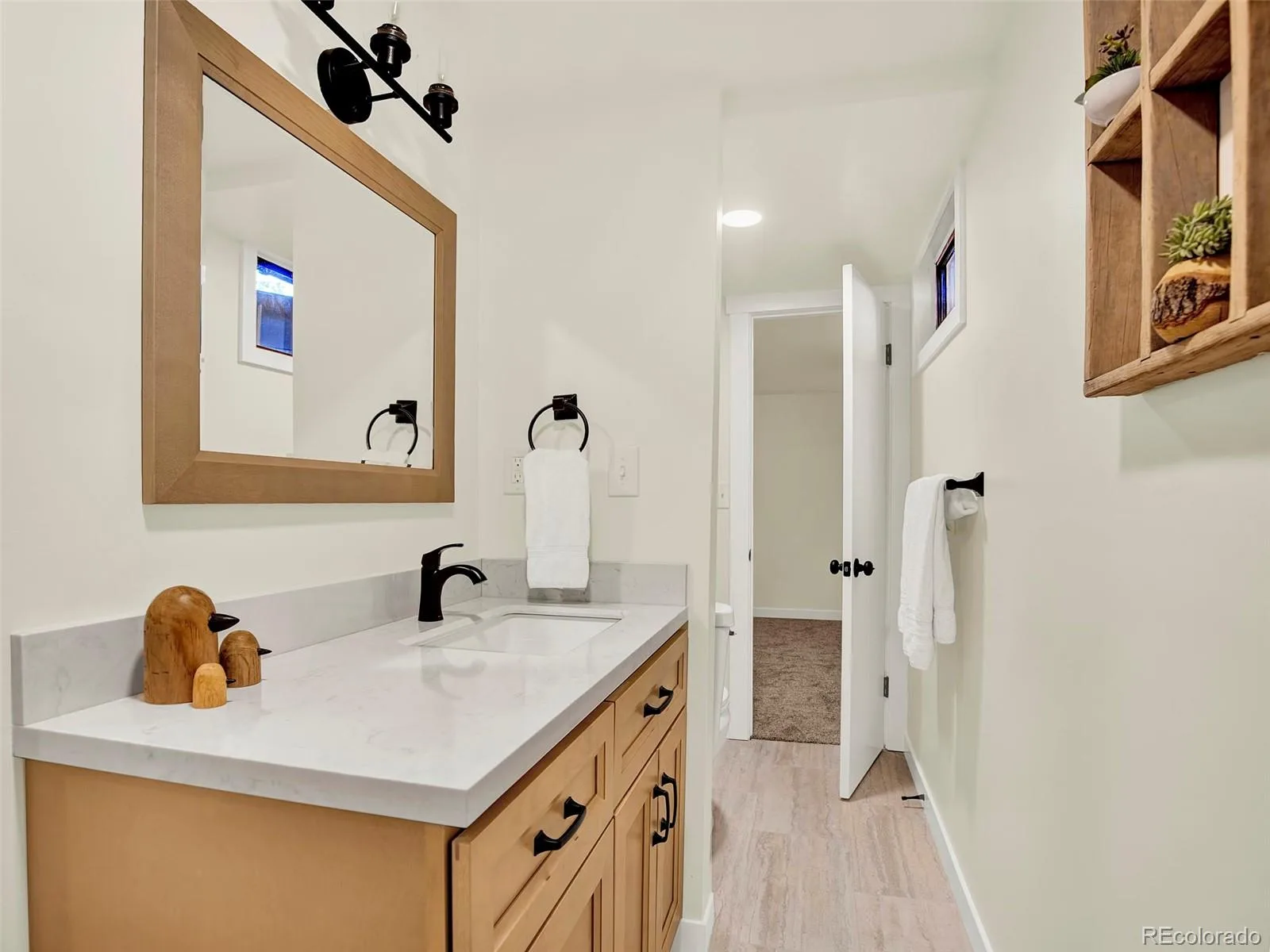 533 W Easter Avenue Littleton CO 80120 | MLS #REC3090149 10182026041759 1600 15