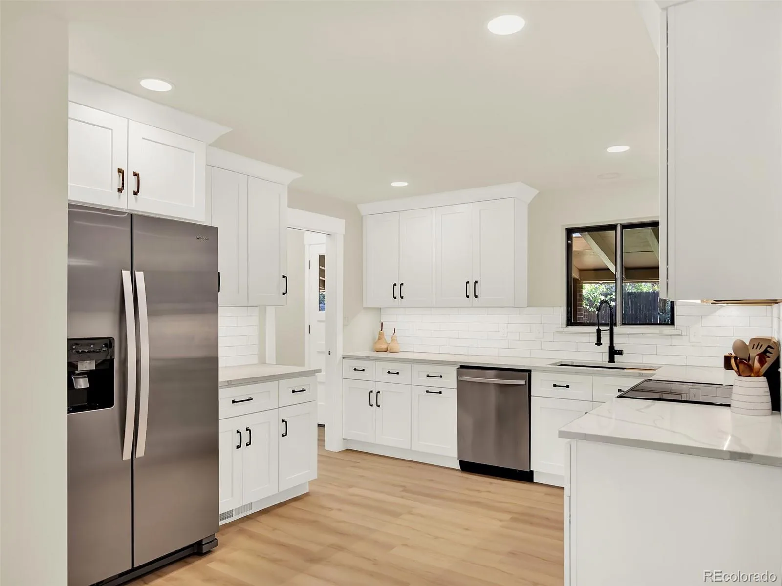 533 W Easter Avenue Littleton CO 80120 | MLS #REC3090149 10182026041759 1600 3