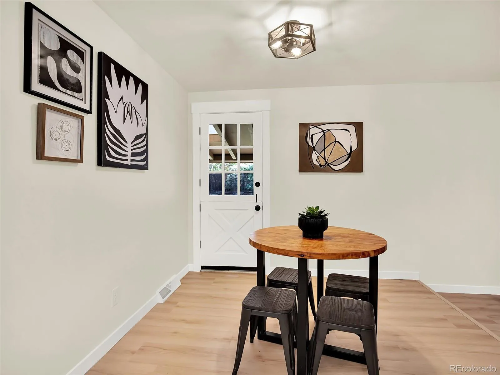 533 W Easter Avenue Littleton CO 80120 | MLS #REC3090149 10182026041759 1600 9