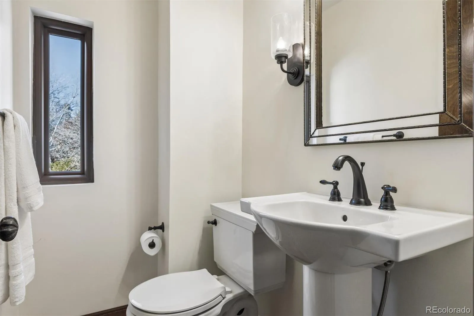6 Ivy Lane Denver CO 80220 MLS #REC3090993 05162026064822 1600 14