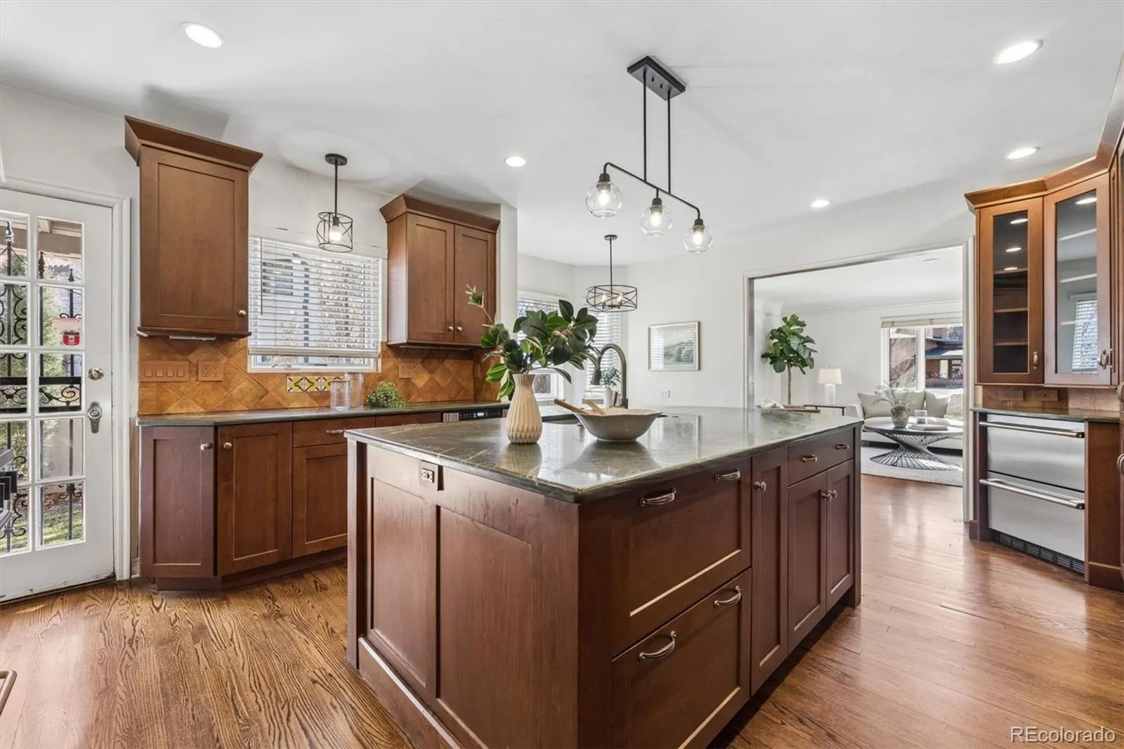 6 Ivy Lane Denver CO 80220 MLS #REC3090993 05162026064822 1600 26