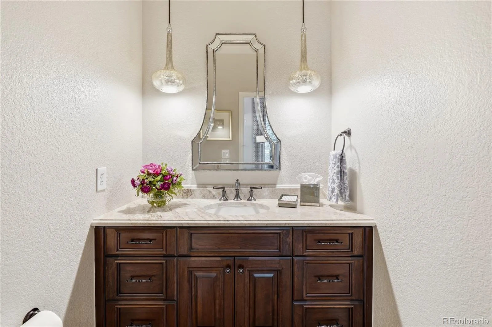 9779 Bay Hill Drive Lone Tree CO 80124 | MLS #REC3091109 08252026005450 1600 17