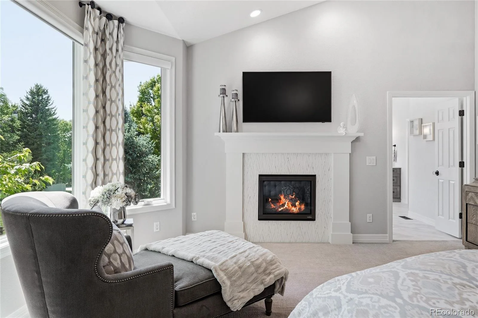 9779 Bay Hill Drive Lone Tree CO 80124 | MLS #REC3091109 08252026005450 1600 19