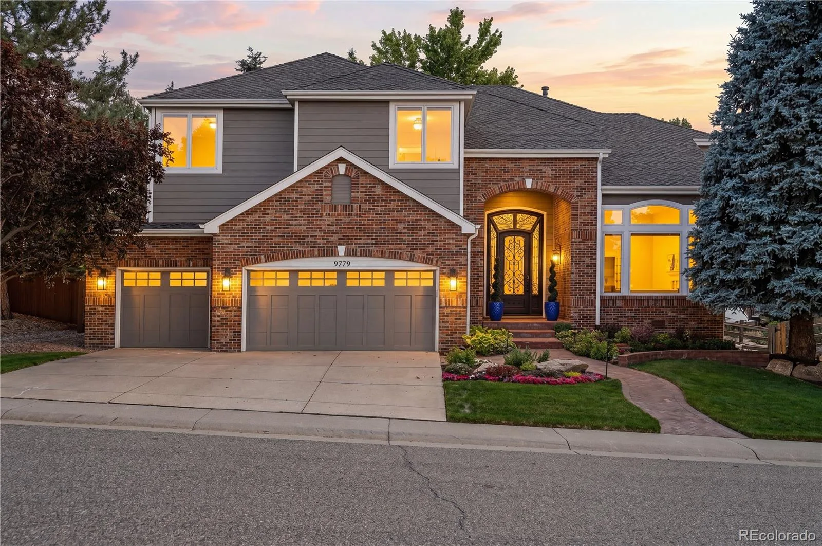 9779 Bay Hill Drive Lone Tree CO 80124 | MLS #REC3091109 08252026005450 1600 2