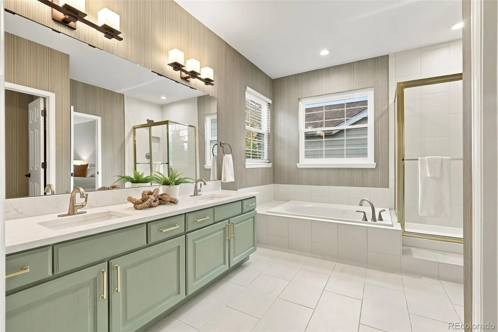 7325 E Cedar Place Denver CO 80230 | MLS #REC3091239 09282026235934 1600 19