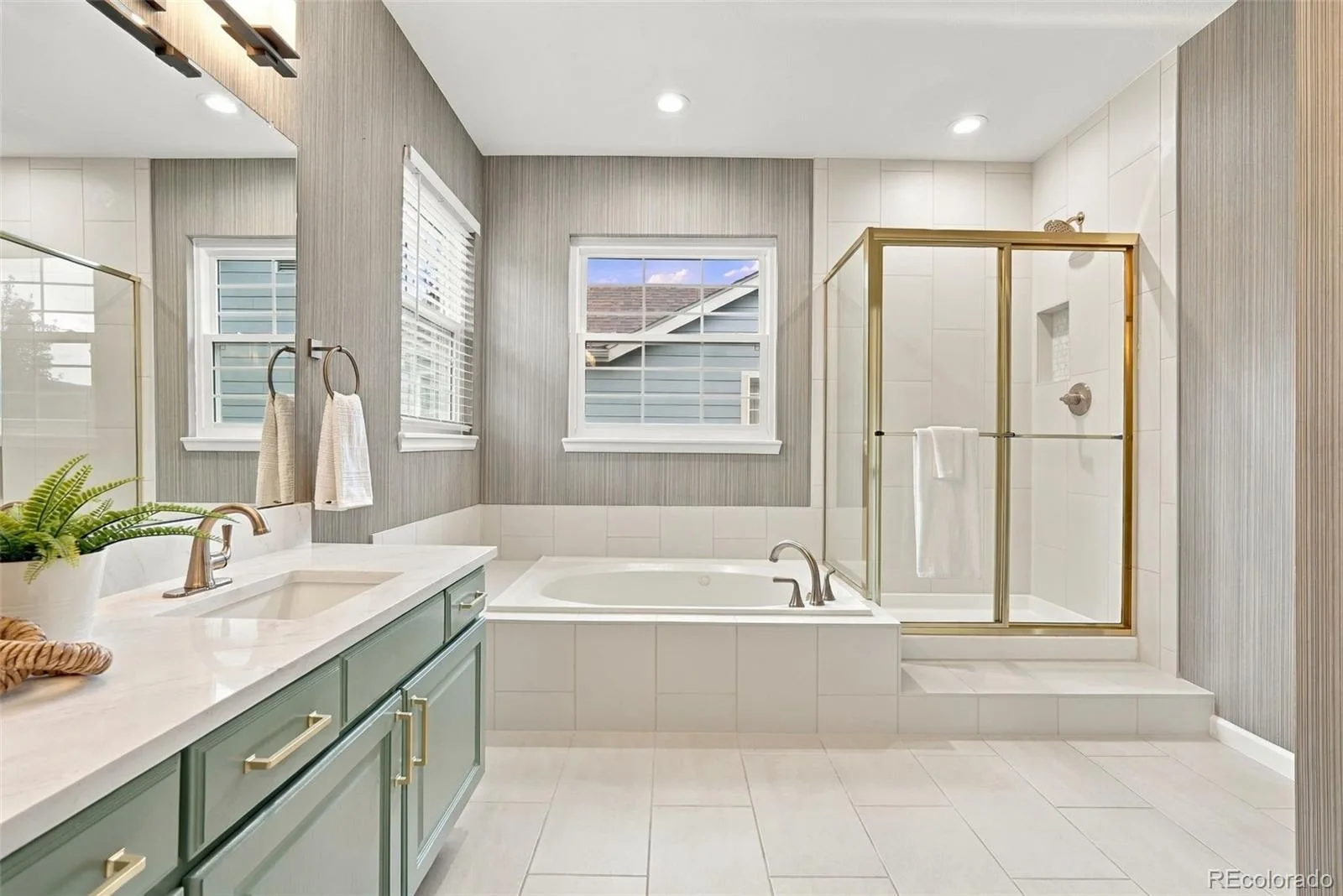 7325 E Cedar Place Denver CO 80230 | MLS #REC3091239 09282026235934 1600 22
