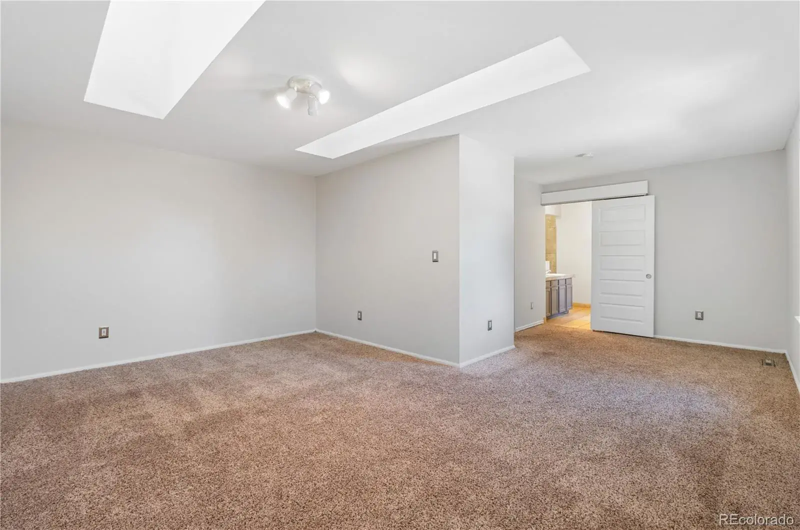 5229 S Pagosa Way Centennial CO 80015 MLS #REC3092118 10302025014431 1600 14