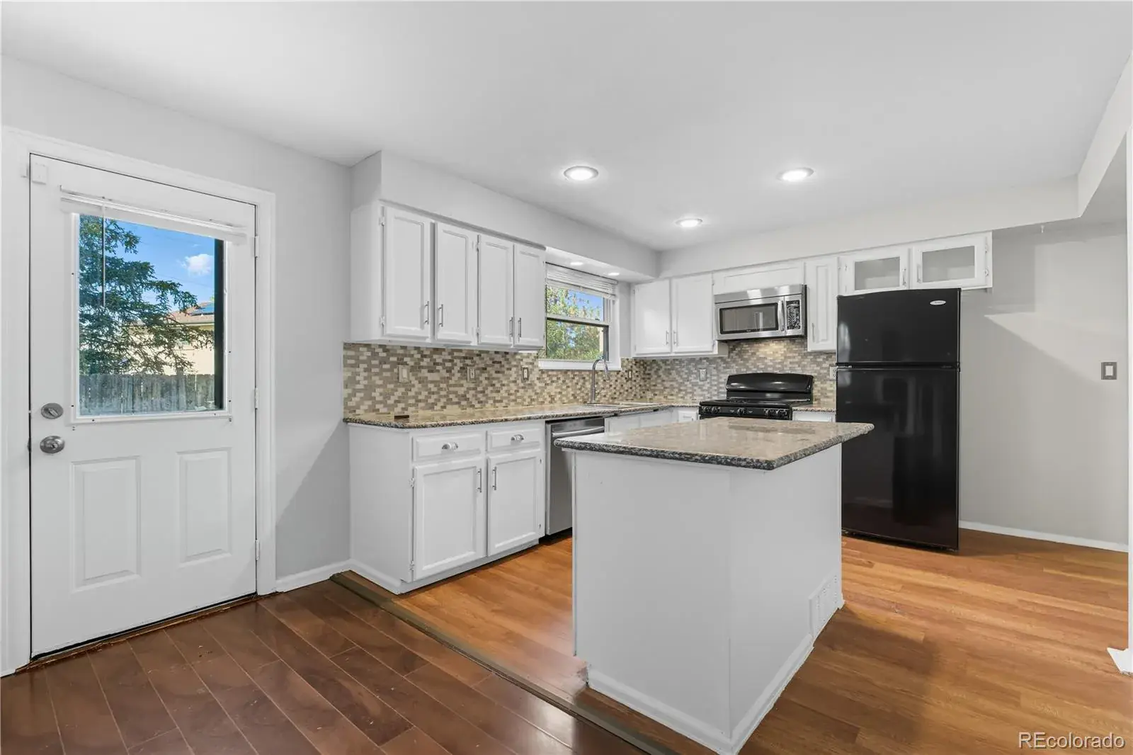 5229 S Pagosa Way Centennial CO 80015 MLS #REC3092118 10302025014431 1600 7