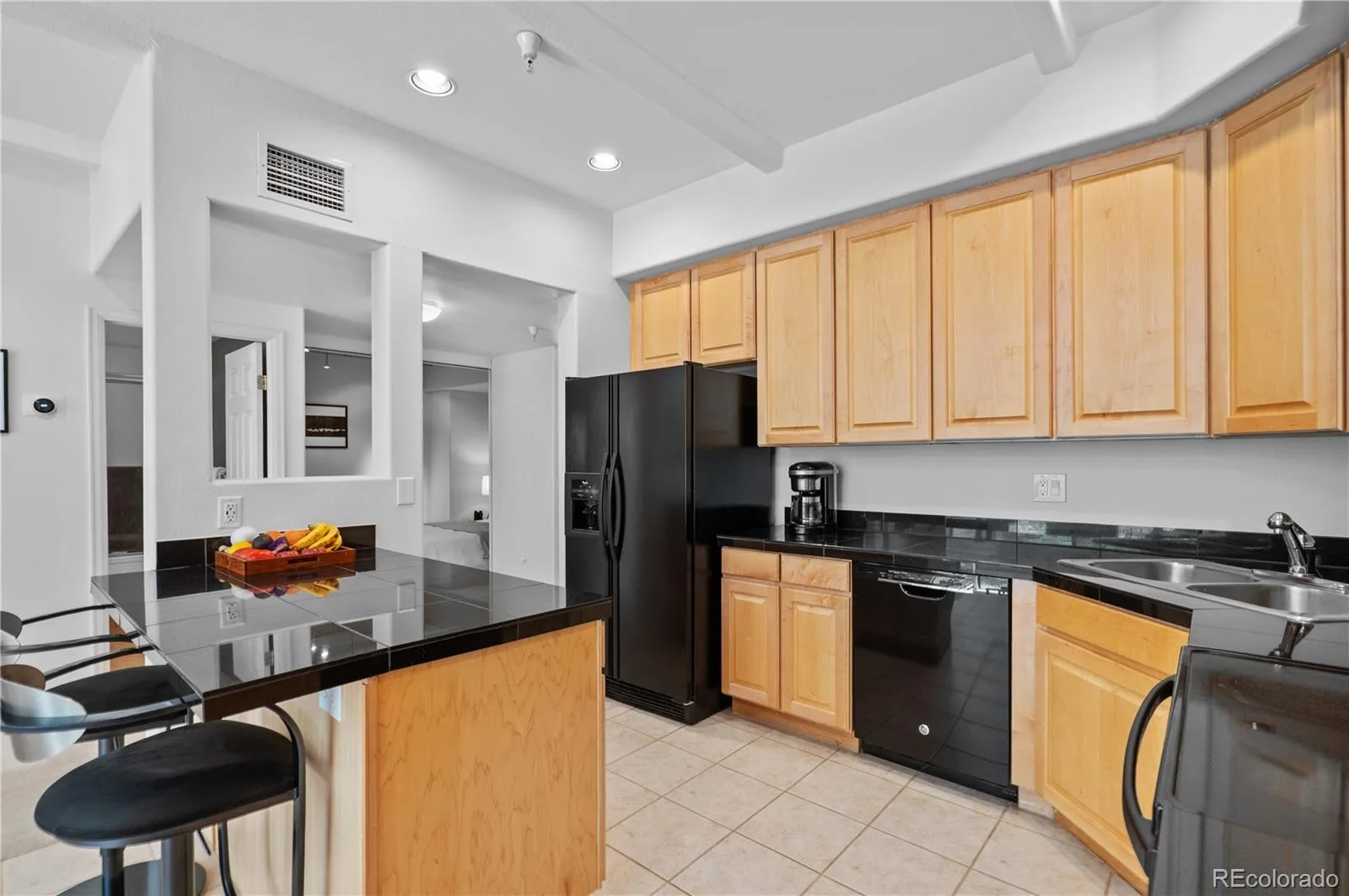 180 Cook Street #203 Denver CO 80206 MLS #REC3092451 06232026175952 1600 10
