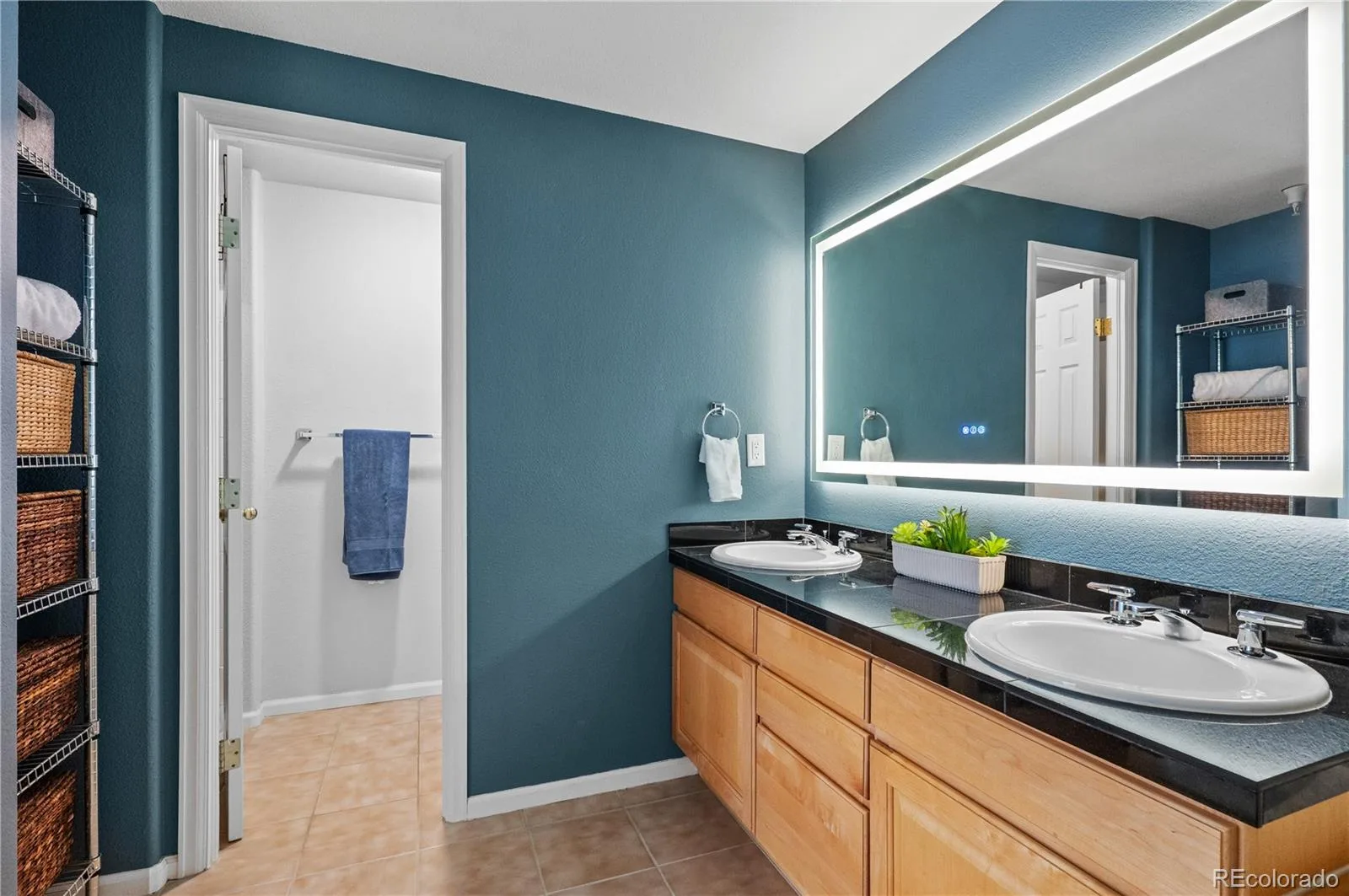 180 Cook Street #203 Denver CO 80206 MLS #REC3092451 06232026175952 1600 23