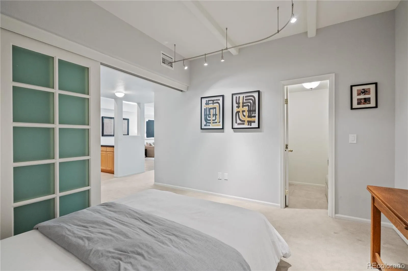 180 Cook Street #203 Denver CO 80206 MLS #REC3092451 06232026175952 1600 28