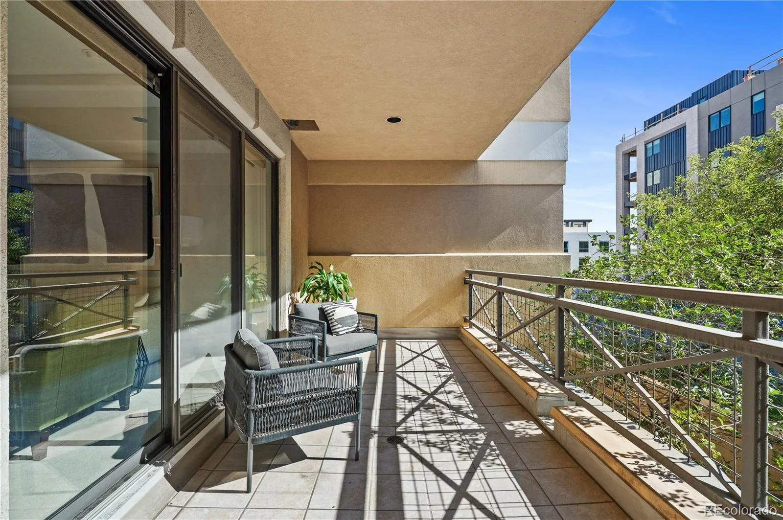 180 Cook Street #203 Denver CO 80206 MLS #REC3092451 06232026175952 1600 30