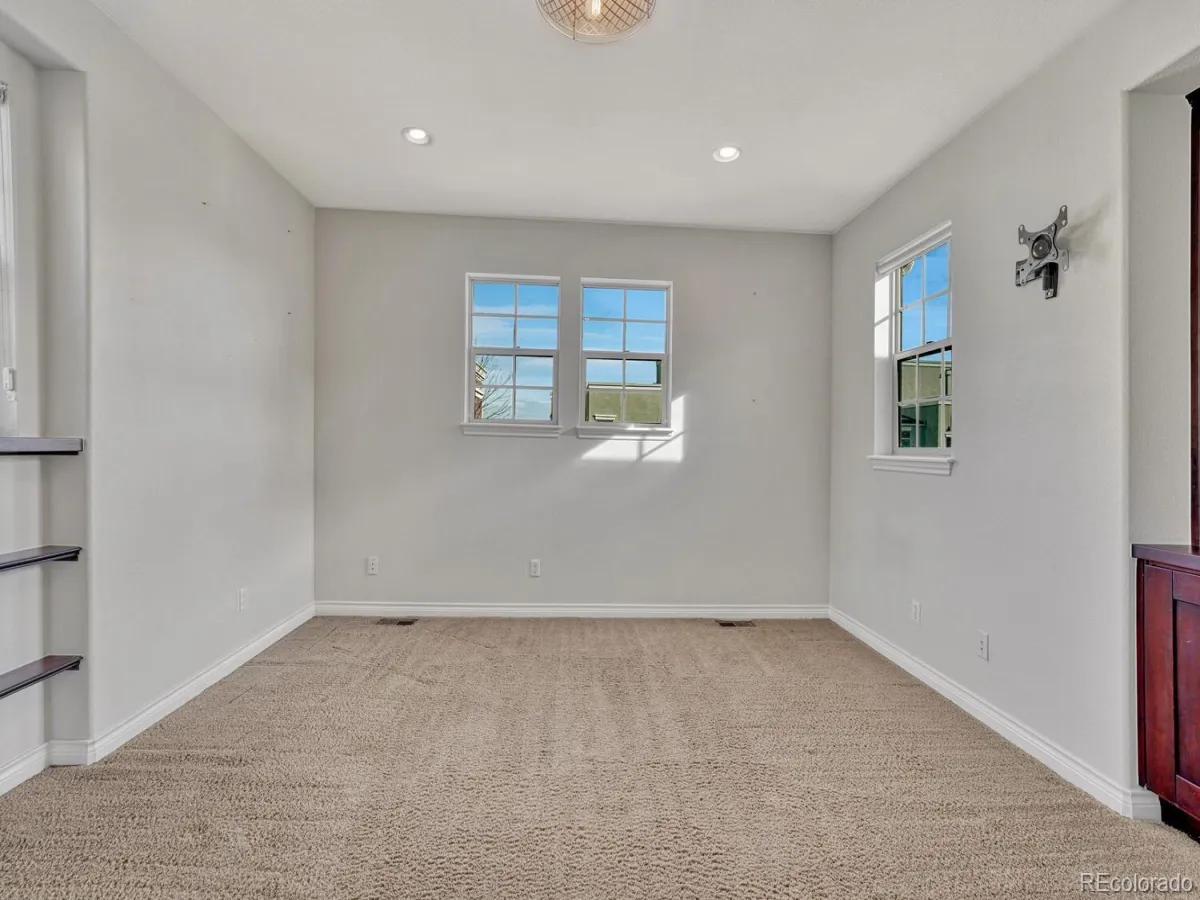 8873 E 29th Place Denver CO 80238 MLS #REC3094084 05202026194411 1200 32