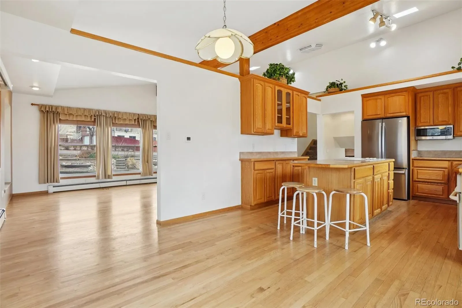 03162026231558 1600 14