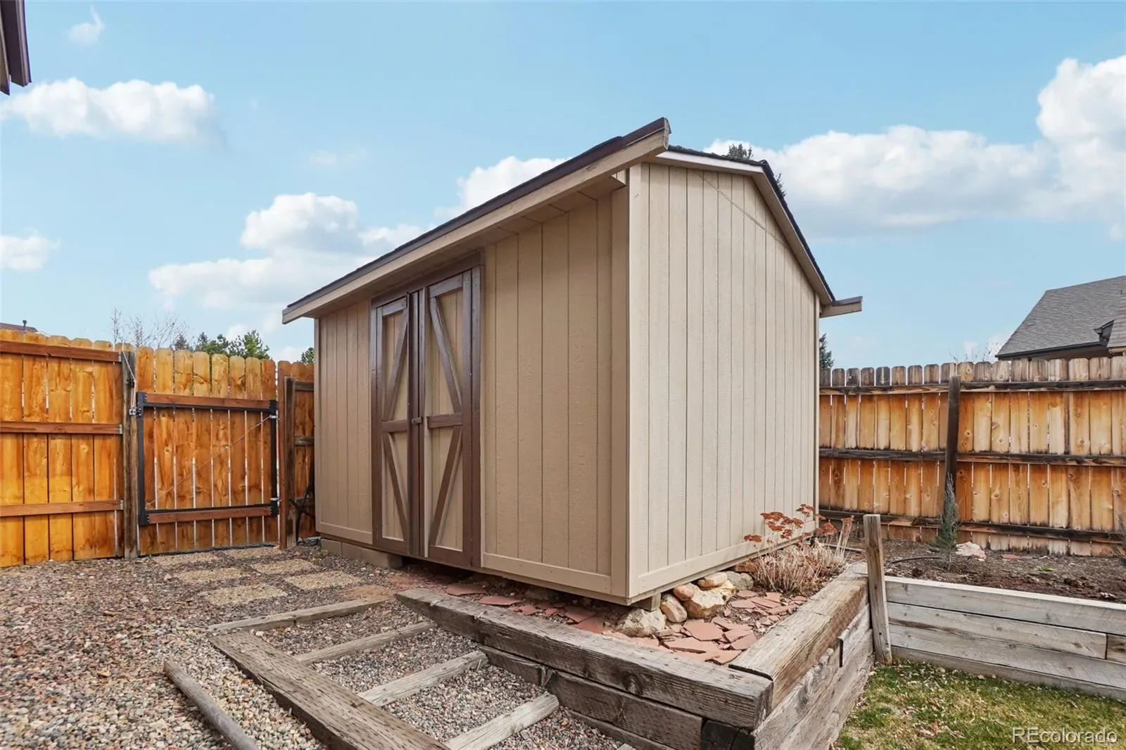 03162026231558 1600 42