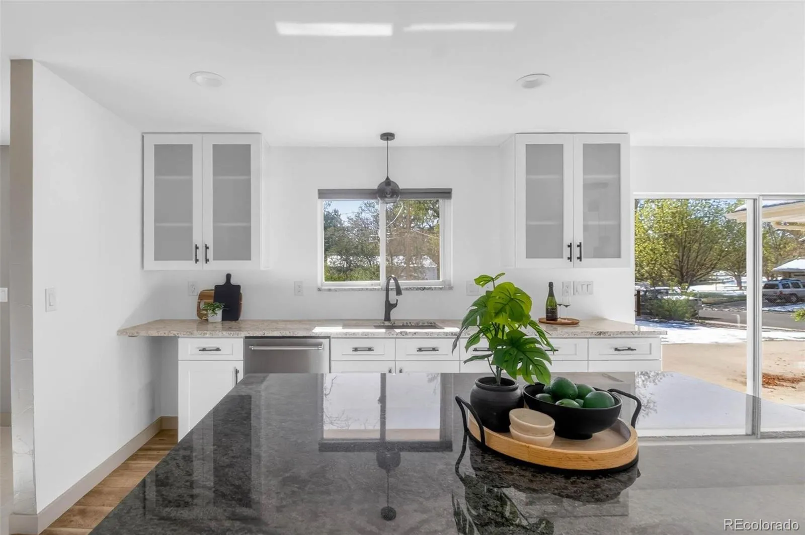 7142 S Davies Street Littleton CO 80120 MLS #REC3094562 05122026134903 1600 10