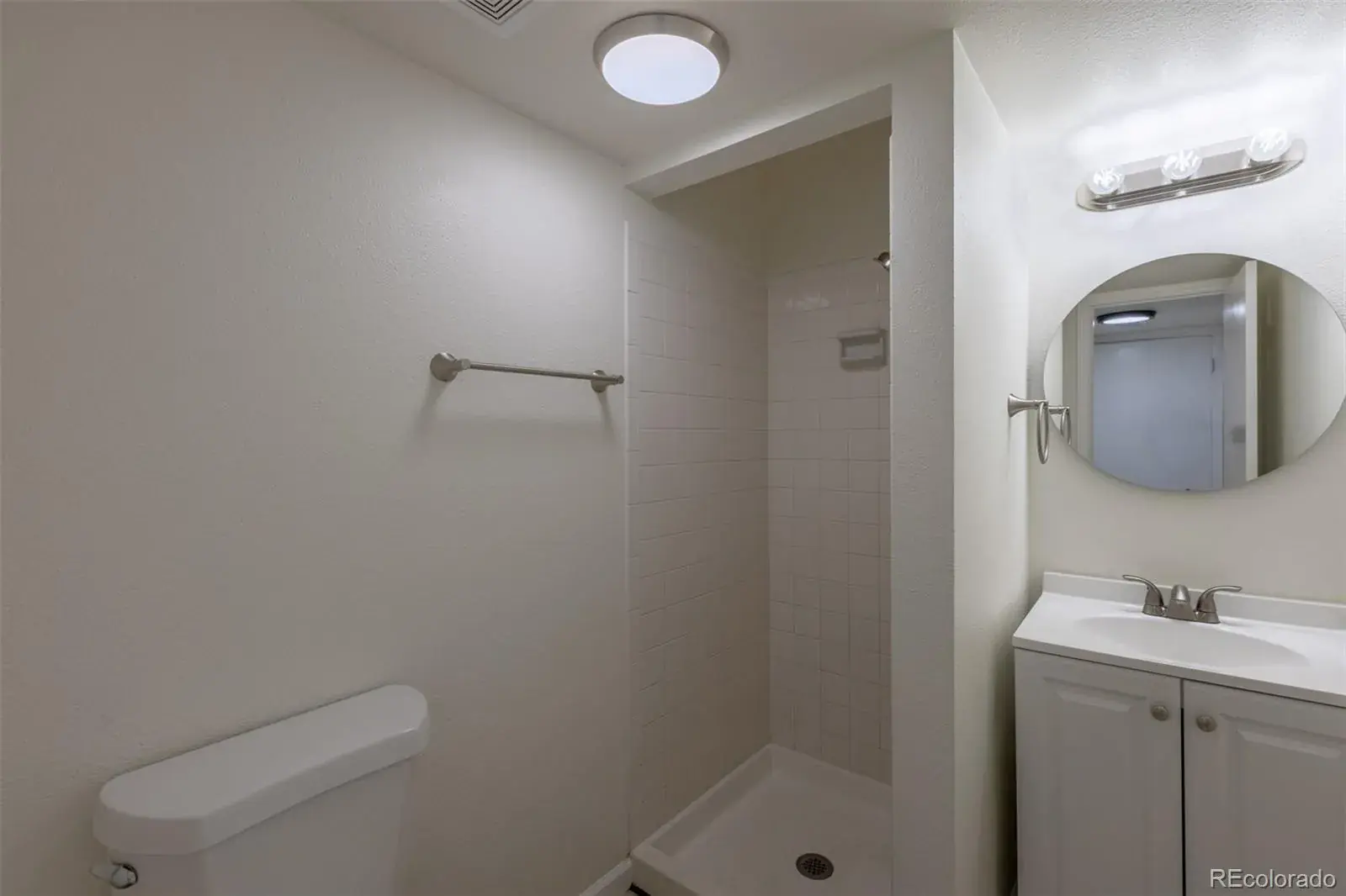 7492 S Marion Street Centennial CO 80122 MLS #REC3095791 12302025005203 1600 19