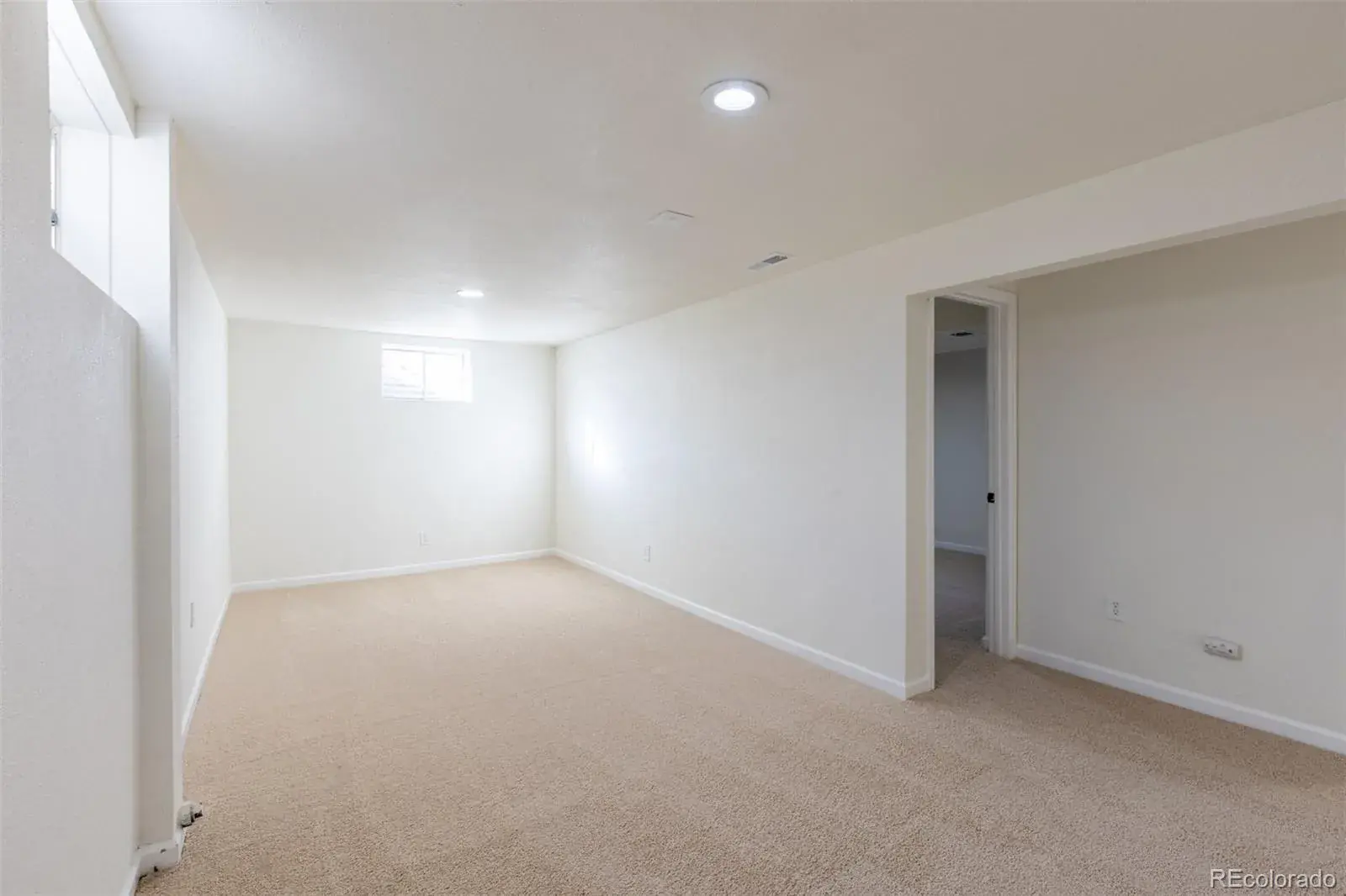 7492 S Marion Street Centennial CO 80122 MLS #REC3095791 12302025005203 1600 24