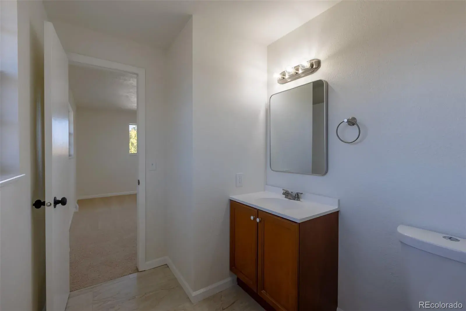 7492 S Marion Street Centennial CO 80122 MLS #REC3095791 12302025005203 1600 42
