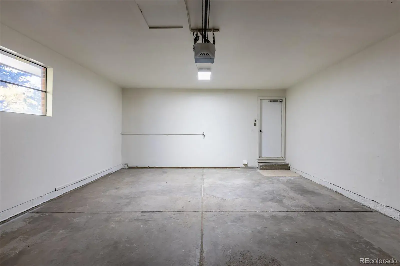 7492 S Marion Street Centennial CO 80122 MLS #REC3095791 12302025005203 1600 44