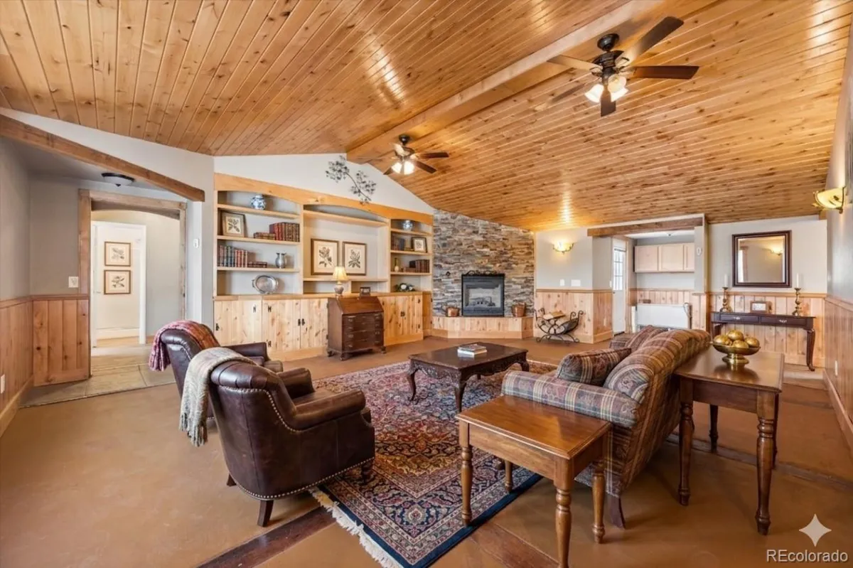 04162026144222 1200 17