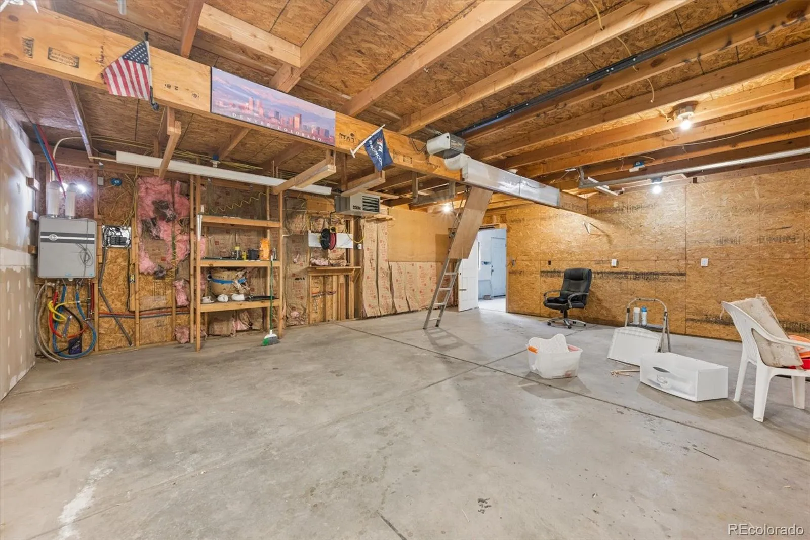 04162026144222 1600 25