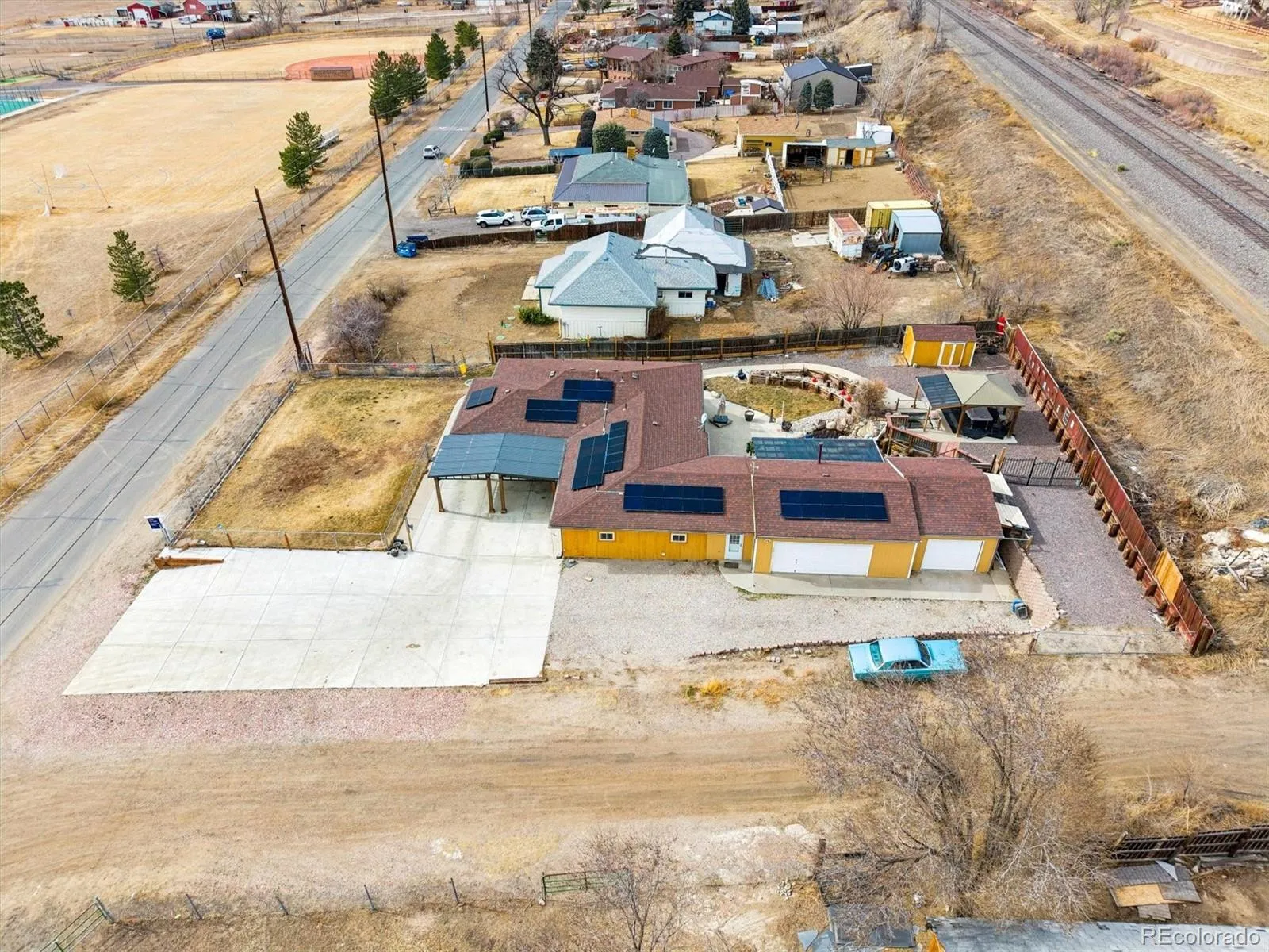 04162026144222 1600 40