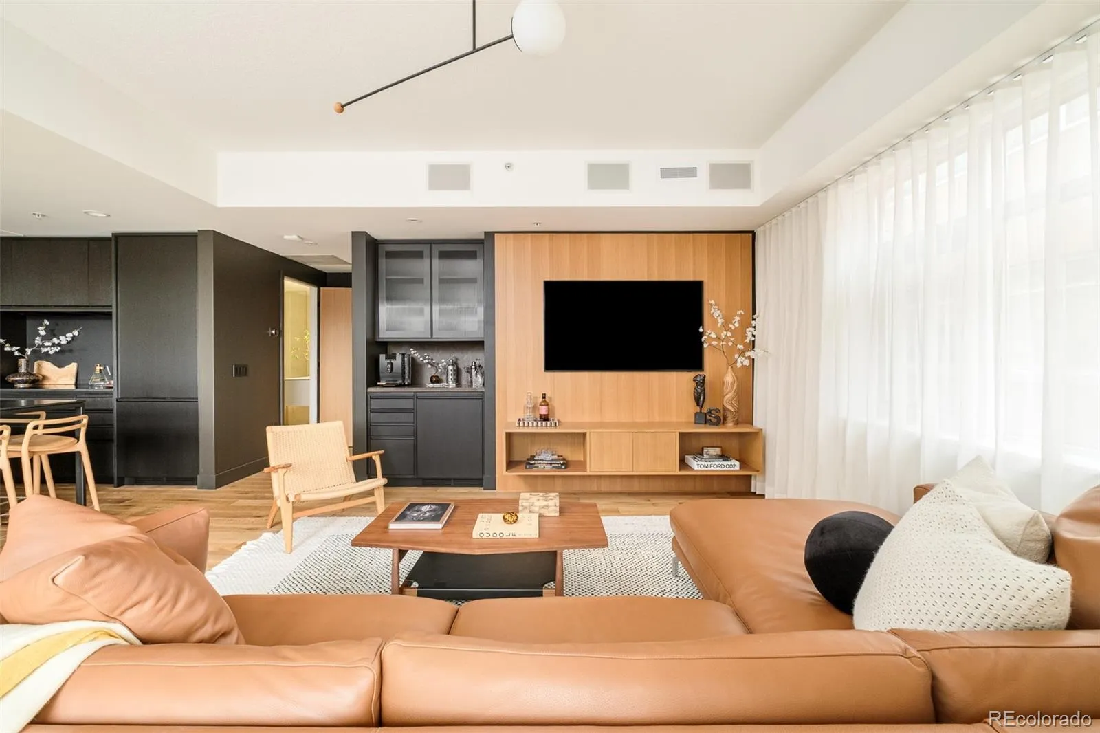 04032026185532 1600 1