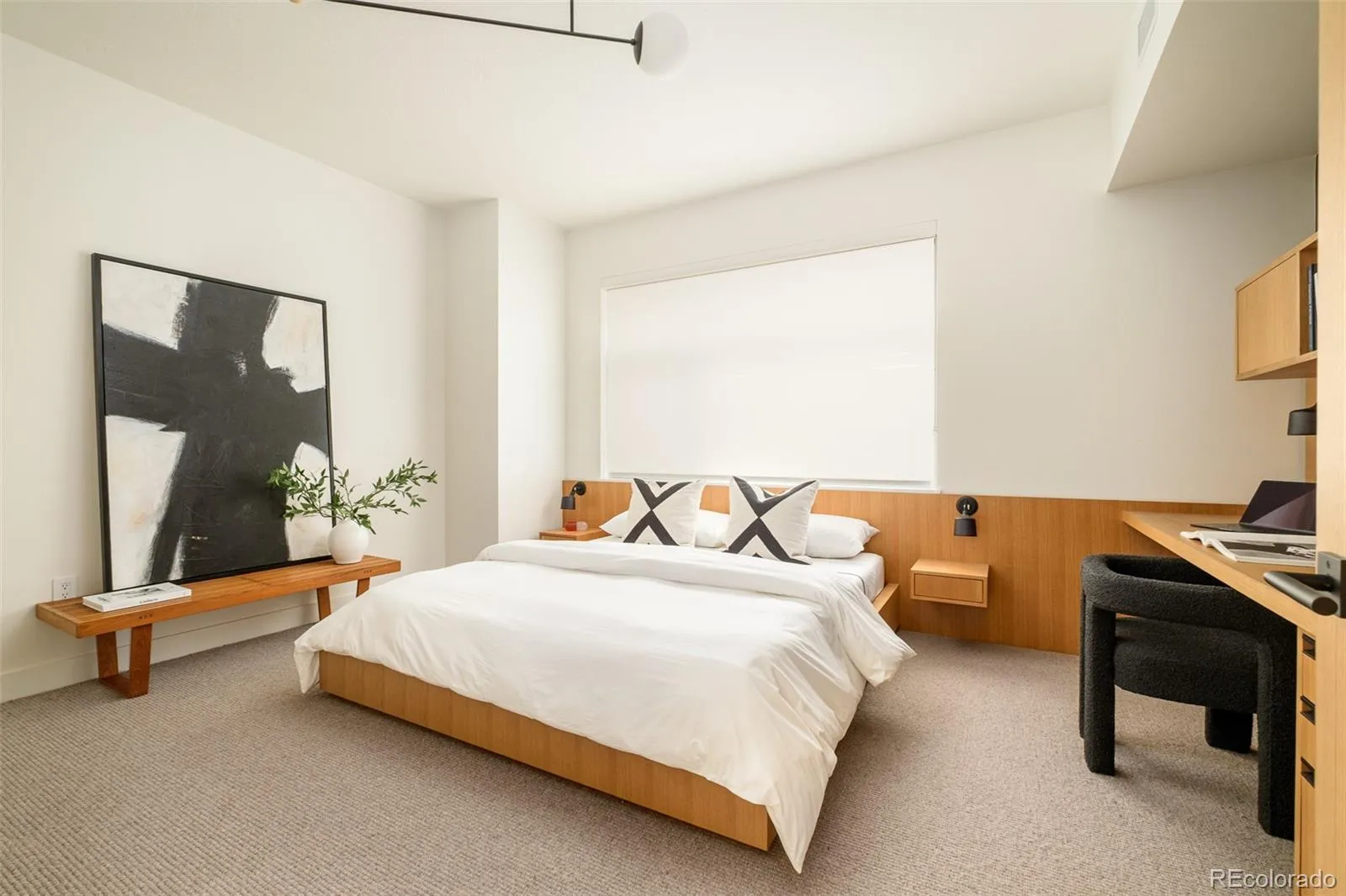 04032026185532 1600 17