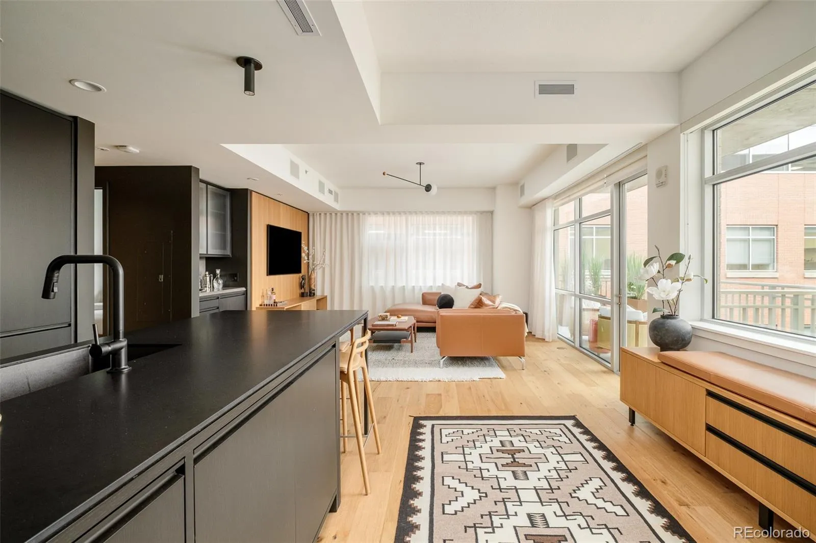 04032026185532 1600 5