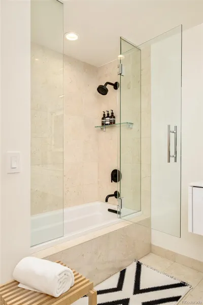 04032026185532 800 22